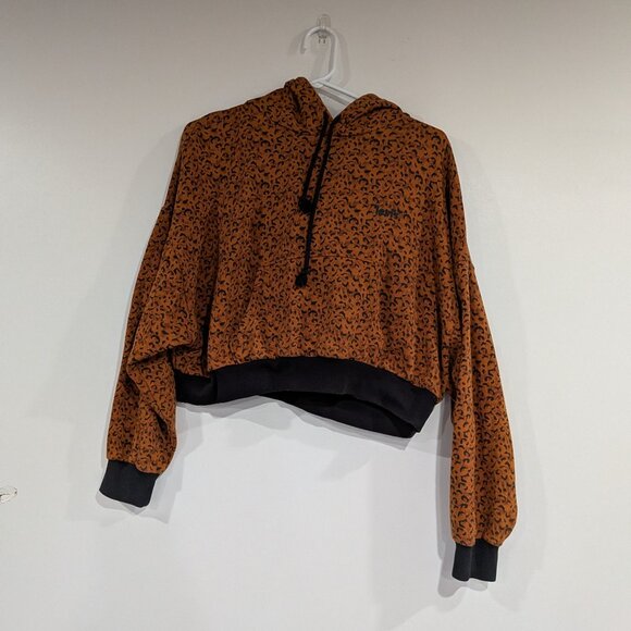 Levi's Tops - Levi's Leopard Print Laundry Day Crop Hoodie Brown Black Size XL